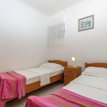 House Side Sunset- Four Bedroom House With Pool And Sea View * Prigradica