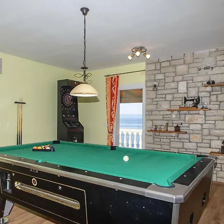 House Side Sunset- Four Bedroom House With Pool And Sea View Feriehus Prigradica