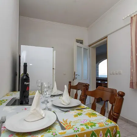 House Side Sunset- Four Bedroom House With Pool And Sea View Feriehus Prigradica