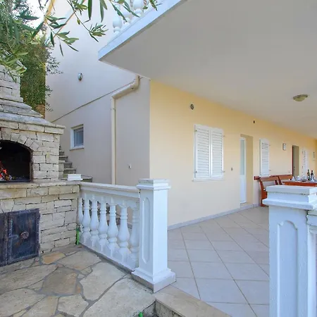 House Side Sunset- Four Bedroom House With Pool And Sea View * Prigradica