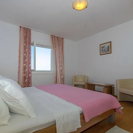 Holiday home House Side Sunset- Four Bedroom House With Pool And Sea View Prigradica