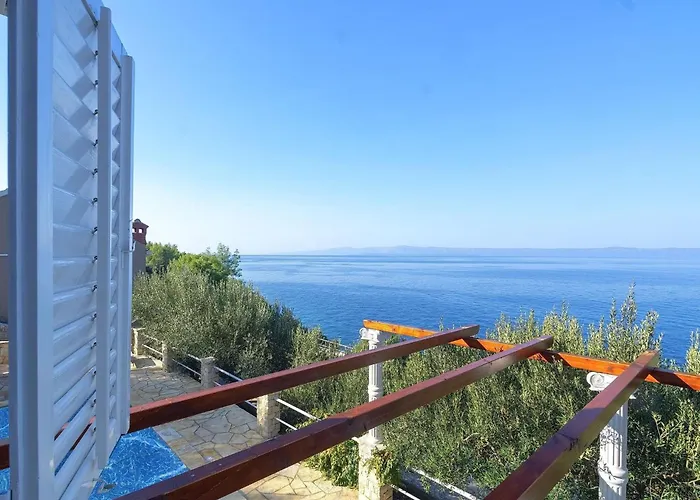 Σπίτι διακοπών House Side Sunset- Four Bedroom House With Pool And Sea View